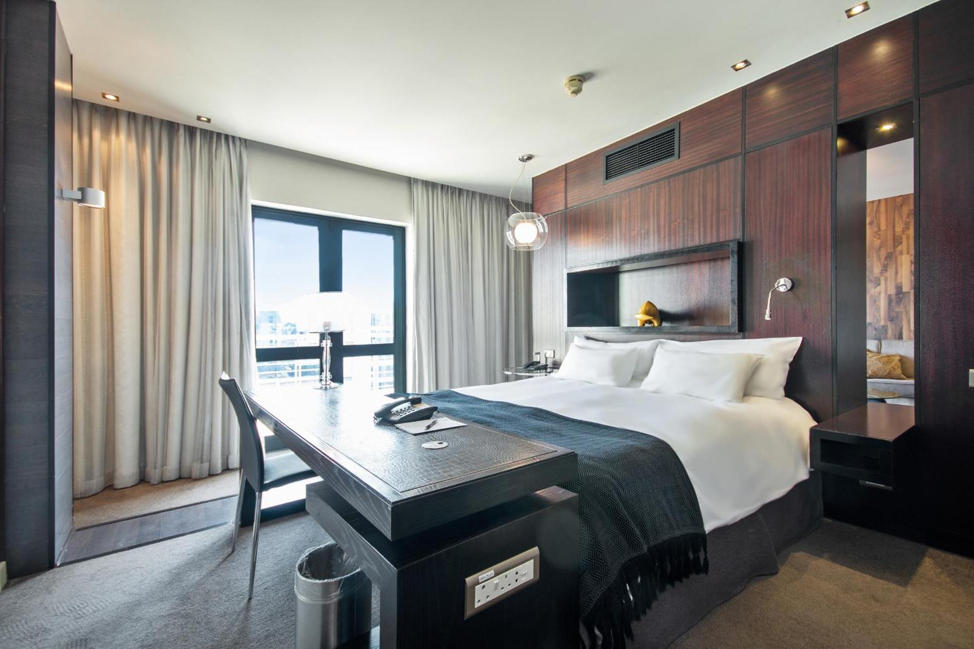 Colosseum Hotel Кейптаун Екстериор снимка