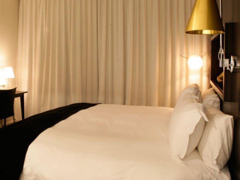 Colosseum Hotel Кейптаун Екстериор снимка