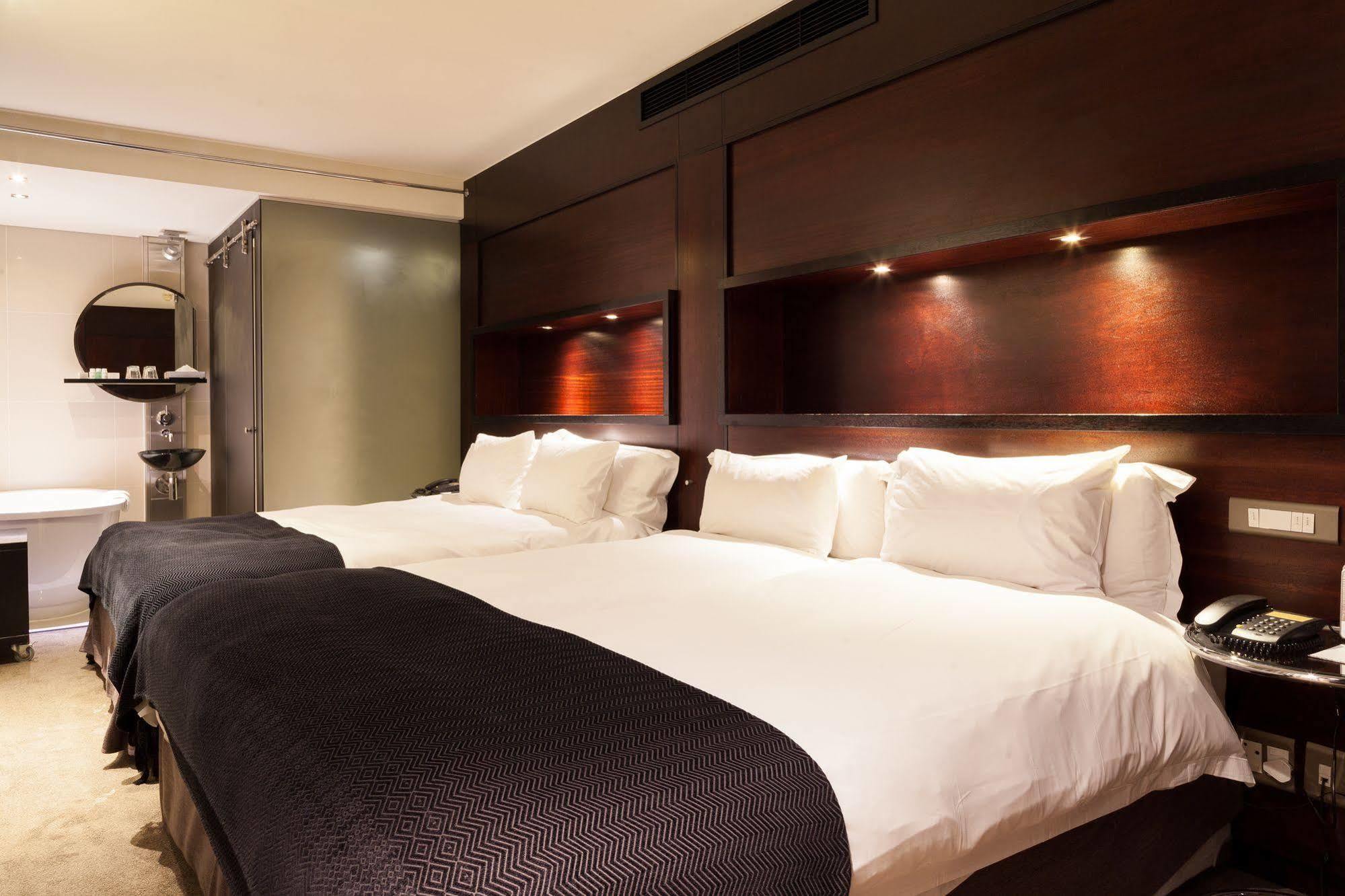 Colosseum Hotel Кейптаун Екстериор снимка